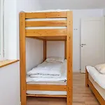 5 Star In * גרנה