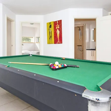 14 Person In Grenaa-by Traum *