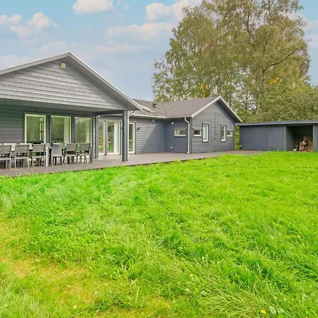 14 Person In Grenaa-by Traum בית נופש *