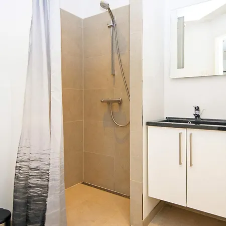 5 Star In Holiday home